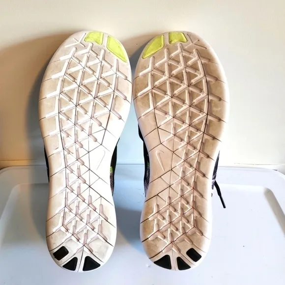Nike Free RN Solstice Pack Running Shoes