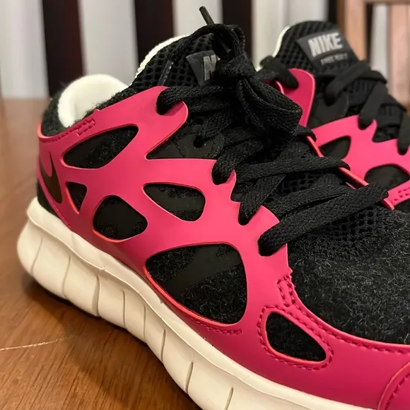Nike Free Run 2 EXT   Shoes Sneakers 536746 016 new pink grey wool Women Sizes