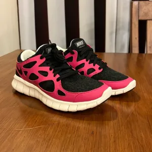 Nike Free Run 2 EXT   Shoes Sneakers 536746 016 new pink grey wool Women Sizes