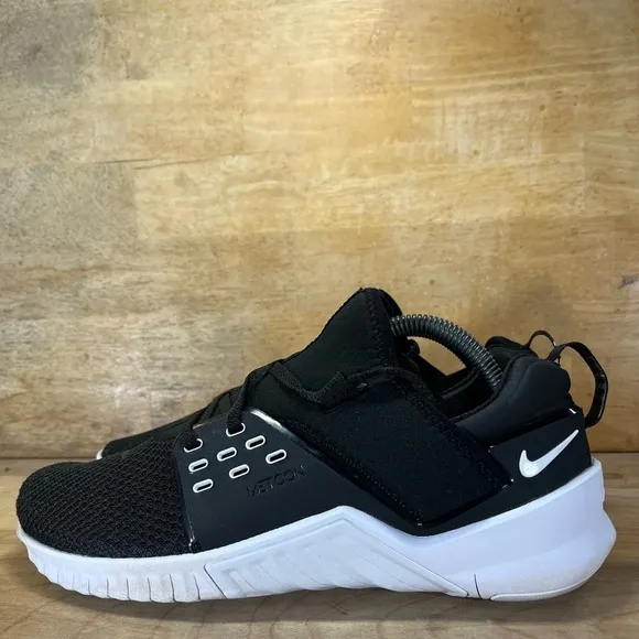 Nike Free X Metcon 2 Mens Size 10 Shoes Sneakers Black White AQ8306-004
