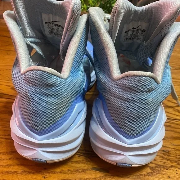 NIKE Hyperdunk TB Blue Basketball Sneakers, Shoes size 8.5 Womens - # 653484-404