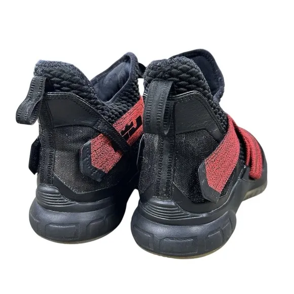 Nike Lebron Soldier XII 12 Basketball Shoes Black Red AO2609-003 Men's Size 11.5