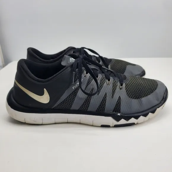 Nike Men's Free Trainer 5.0 Size 9.5 Shoes 719922-010 Black White