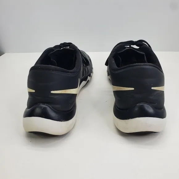 Nike Men's Free Trainer 5.0 Size 9.5 Shoes 719922-010 Black White