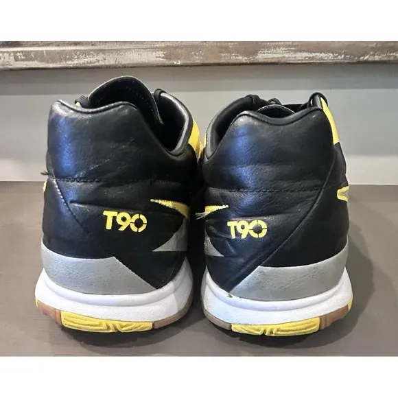 Nike Mens Rare T90 Shoot IV IC 472558-007 Yellow Black Indoor Soccer Shoes