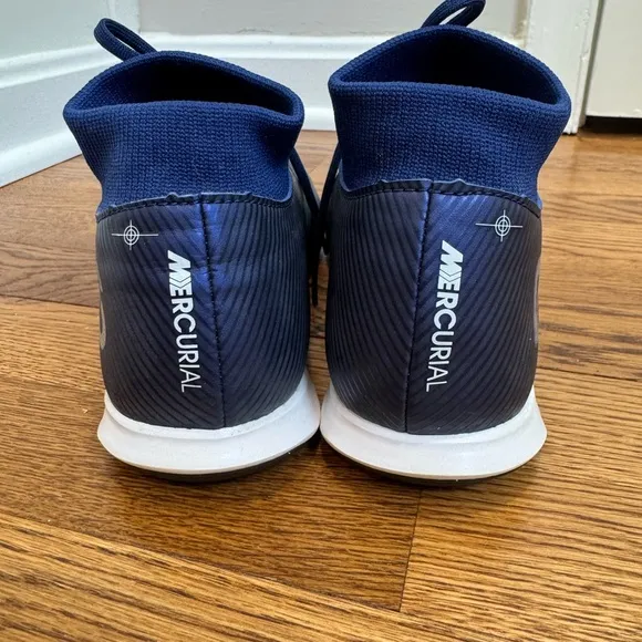 Nike Mercurial Superfly 7 Academy MDS IC Indoor Soccer Shoes, size 5Y