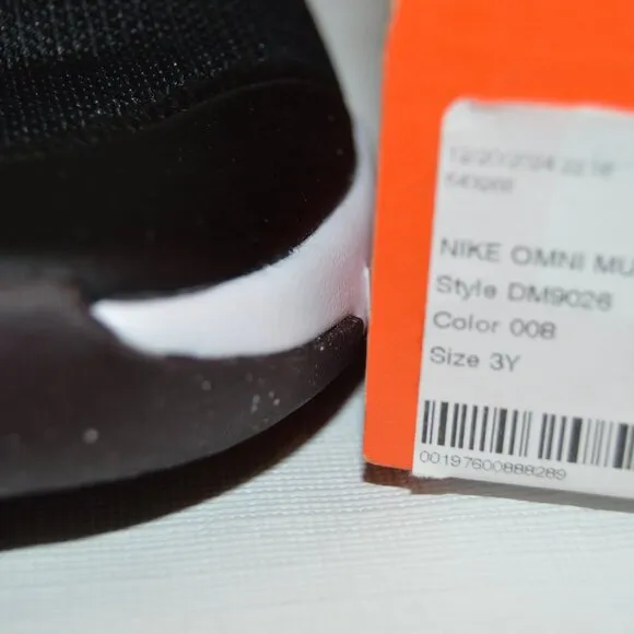 Nike Omni Multi-Court Little Kids' Shoes Size 3Y (New)
