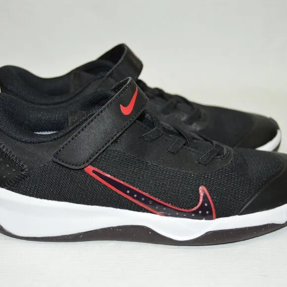 Nike Omni Multi-Court Little Kids' Shoes Size 3Y (New)