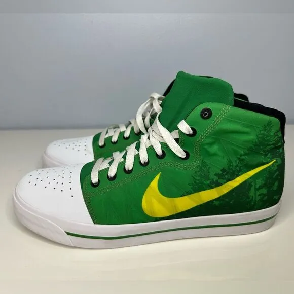 Nike Oregon Ducks Pit Crew Player Exclusive Green White Shoes Men's Size 10.5