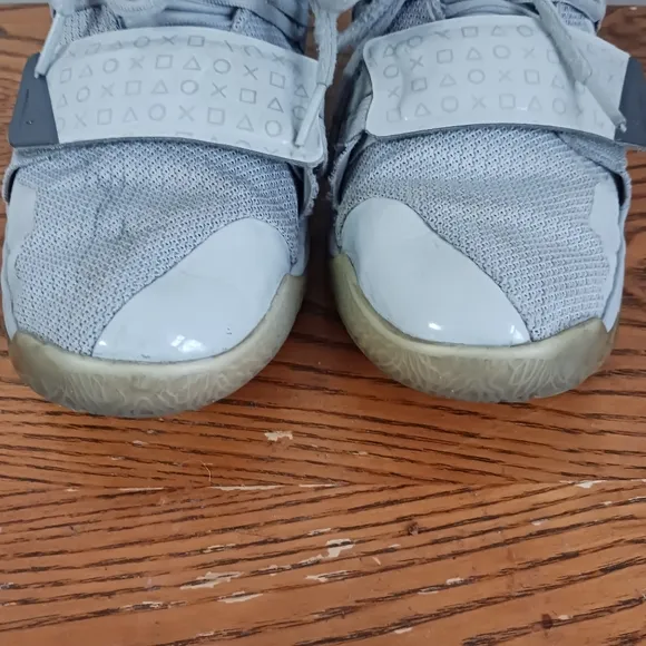 Nike Paul George  PlayStation Basketball Youth 6.5 Sneakers Shoes Gray