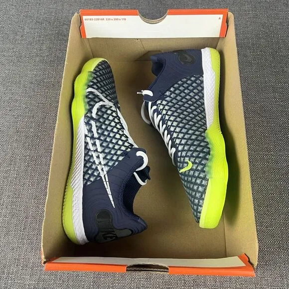 Nike React Gato Indoor Soccer Shoes Navy Blue Volt Men's Size 7 / Womens 8.5