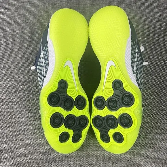 Nike React Gato Indoor Soccer Shoes Navy Blue Volt Men's Size 7 / Womens 8.5