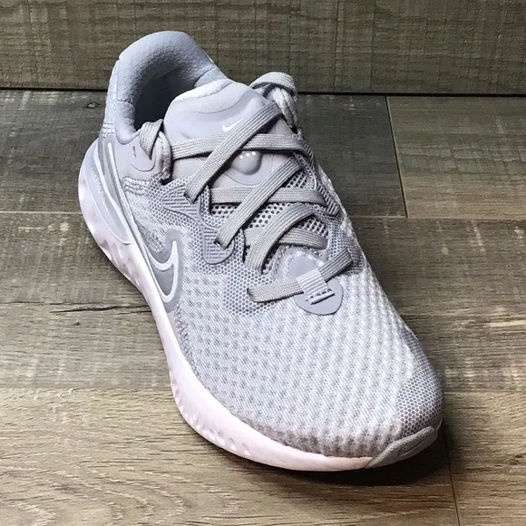 Nike - Renew Run 2