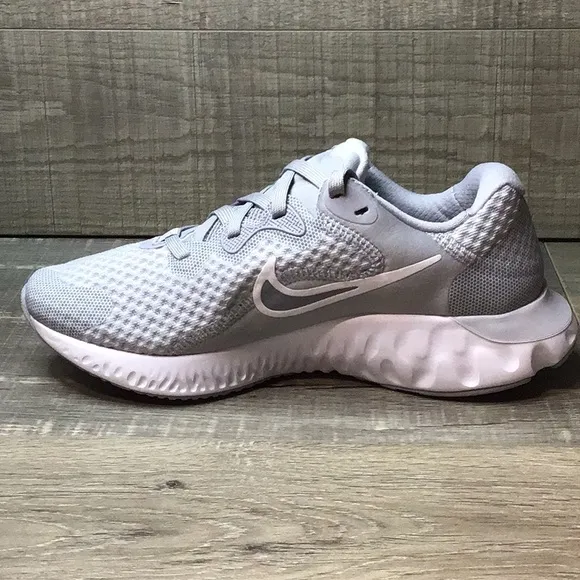 Nike - Renew Run 2