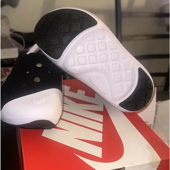 Nike sandals