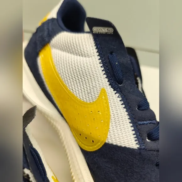 Nike Streetgato Midnight Navy Vivid Sulfur Indoor Soccer Futsal Cleats Men's 6