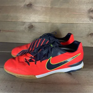 Nike T90 shoot IV Mens size 13 shoes orange athletic indoor soccer sneakers