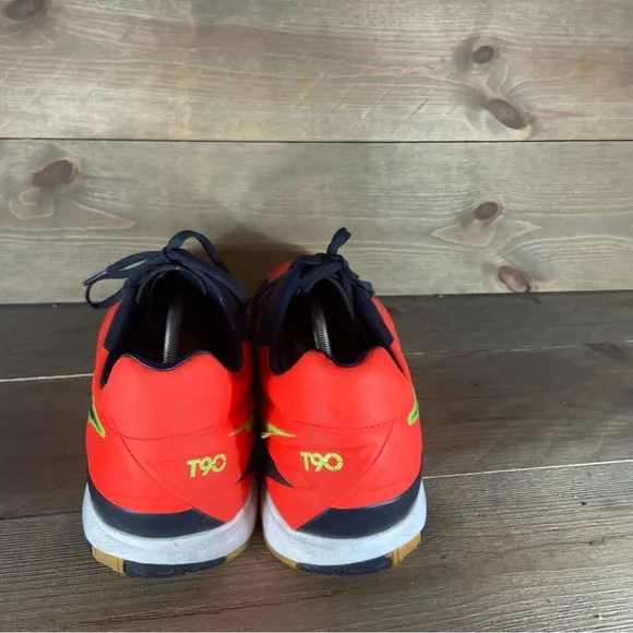 Nike T90 shoot IV Mens size 13 shoes orange athletic indoor soccer sneakers