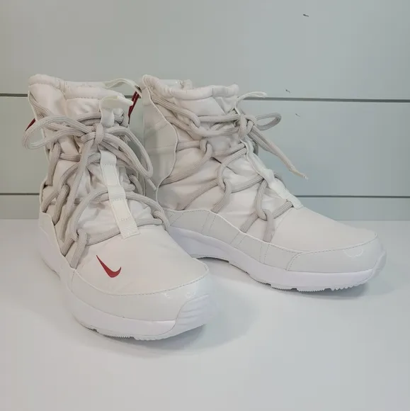 Nike Tanjun High Rise Phantom Tan Red Women's Wide Snow Boots Shoes size 9.5