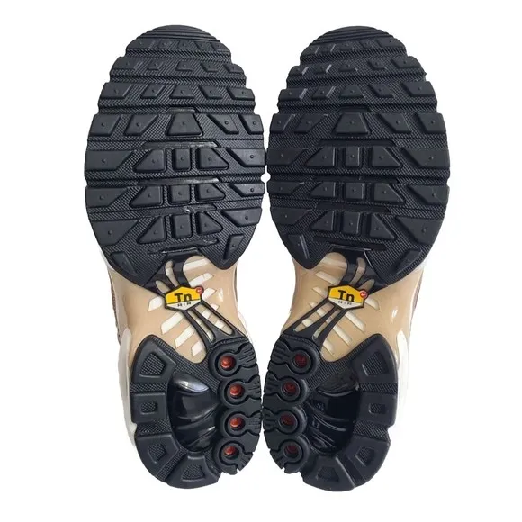 Nike Womens Air Max Plus United In Victory Shoes FB2557-200 Size 7 Brown NEW