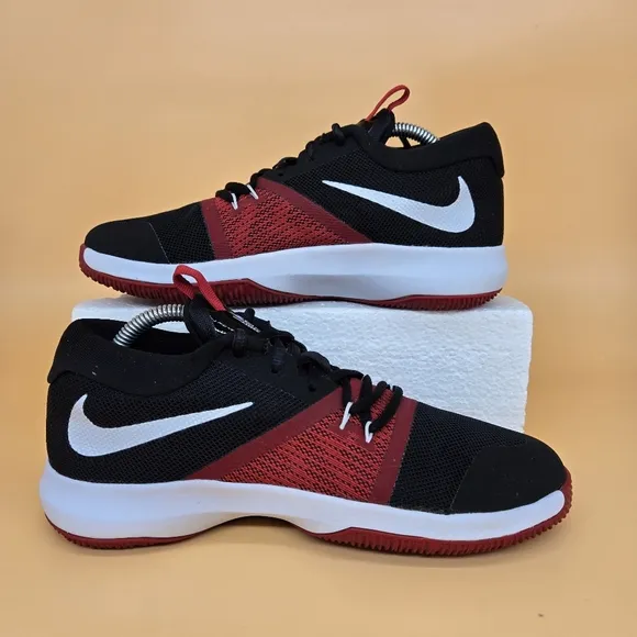 Nike Zoom Assersion Basketball Shoes Size 7 Youth
