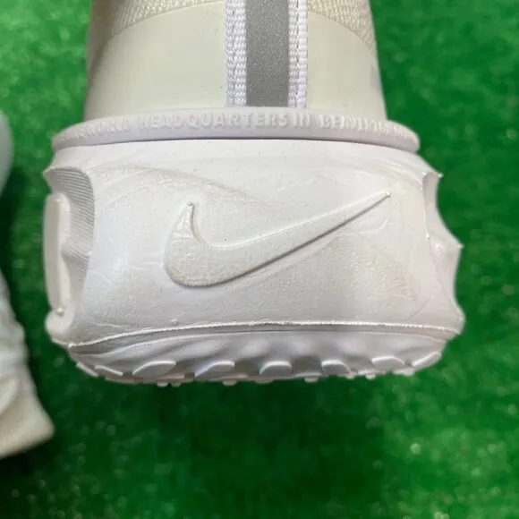 Nike ZoomX Invincible 3 Extra Wide Womens Shoes White FN7997-100 VNDS Sz 10