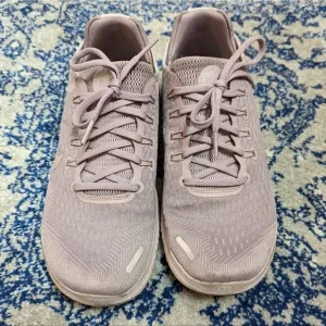 Nike Free lilac running shoes
