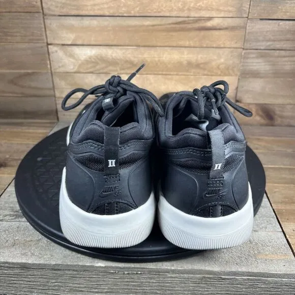 Nike SB Nyjah Free 2 Black Men's Shoes Size 11.5 Athletic Sneakers BV2078-001