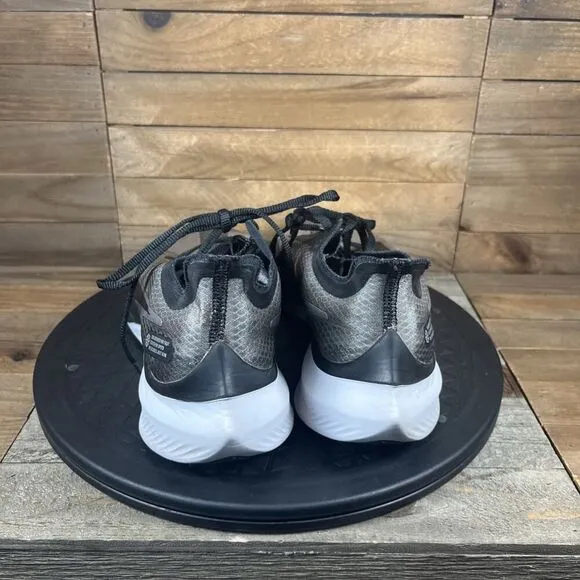 Nike Shoes Women's Size 8 Zoom Gravity Black Silver Running Shoes BQ3203-002