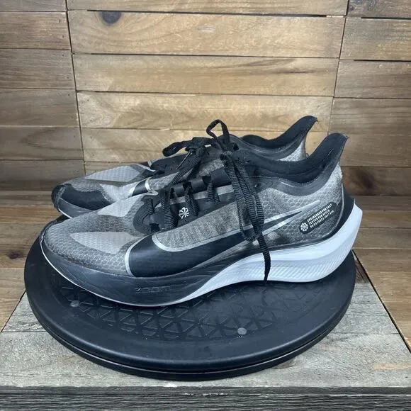 Nike Shoes Women's Size 8 Zoom Gravity Black Silver Running Shoes BQ3203-002