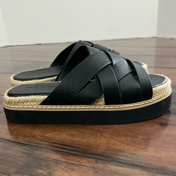 NWOB - French Connection Alexis Crisscross Sandals - Size 6