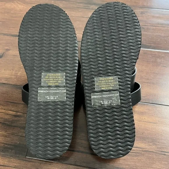 NWOB - French Connection Alexis Crisscross Sandals - Size 6