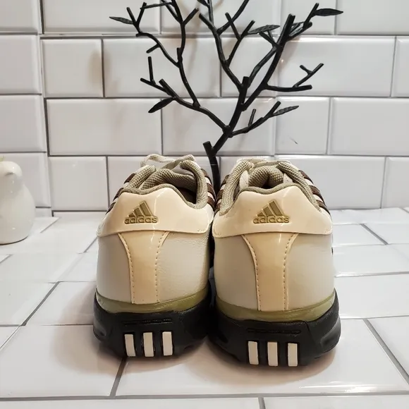 NWOT ADIDAS Fit Foam Traxion  Womens Golf Shoes