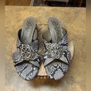 NWOT Brighton Ferrara Alison Snake Print Women's Sandals