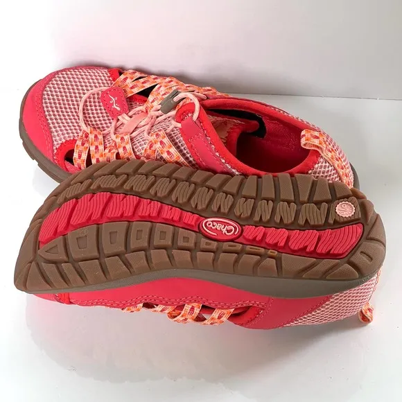 NWOT Chaco girls performance sneakers sandals