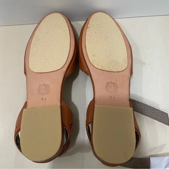 NWOT ELF Made By Hand Bounty T-strap Leather Sandals Vintage Camel Tan Women 11