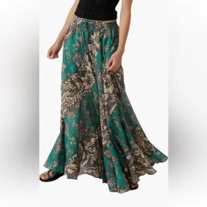 NWOT Jackie floral maxi skirt