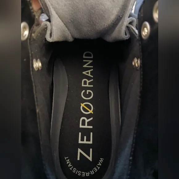 NWT COLE HAAN ZEROGRAND Water Proof Hiking Boots. Mens. Size 9.5M. Black.