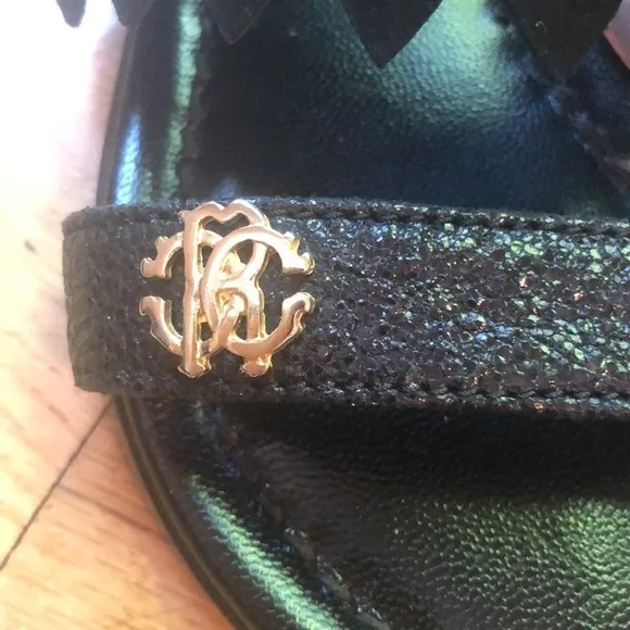 NWT Roberto Cavalli Girls Sandals, Size 28 or 11 US Black w/ Fringe