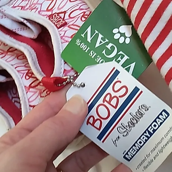 NWT Women's BOBS heart ♥  red and white, limited edition, Size 5 5