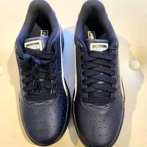NWT Youth SZ 5.5 Women 7.5-8 Shoes Puma GV Tennis, Athletic Navy Blue Brand New!