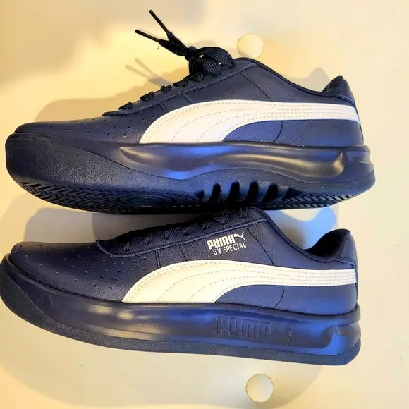 NWT Youth SZ 5.5 Women 7.5-8 Shoes Puma GV Tennis, Athletic Navy Blue Brand New!