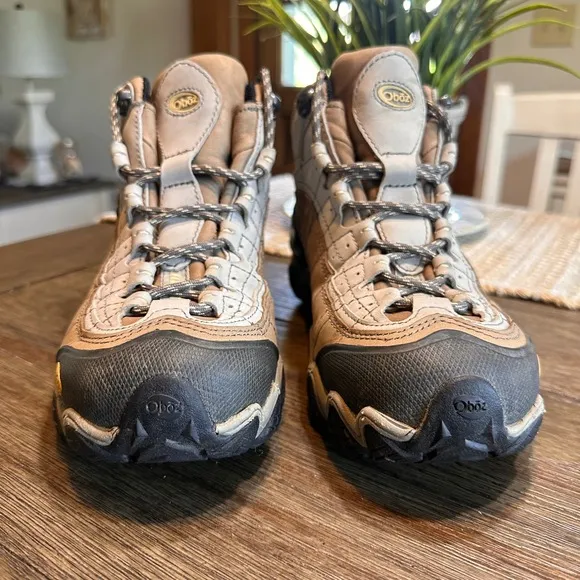 Oboz Yellowstone Waterproof Mid Hiking Boots Trail Shoes Bridger Tan Women 8.5