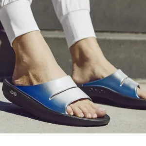 OOFOS OOAHH Luxe Atlantis Women's Sandals - Blue and Black 10