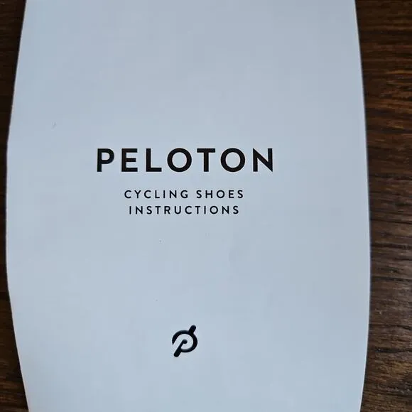 Peloton Cycling Shoes EUR 41 Womens Size 10 Black w/ Cleats Bicycle Indoor