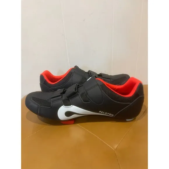 Peloton Mens Cycling Shoes Indoor Exercise ClipIn Black Red White Size 45 US 11