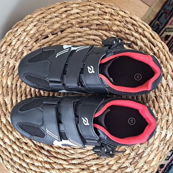 Peloton Unisex Cycling/Spin Shoes Black/Red/White‎ Delta Clips Sz. 39/8W