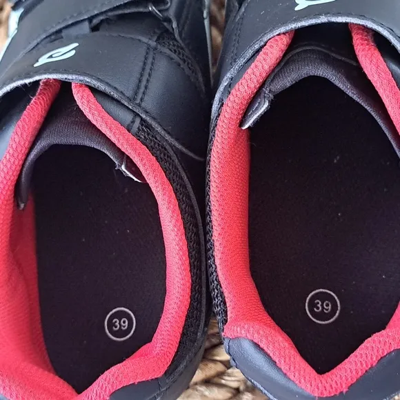 Peloton Unisex Cycling/Spin Shoes Black/Red/White‎ Delta Clips Sz. 39/8W