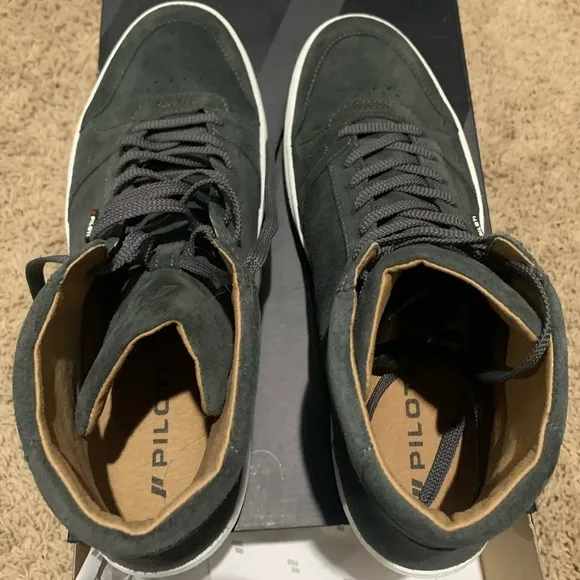 Piloti Apex Italian Suede Driving Shoes in Charcoal Gray