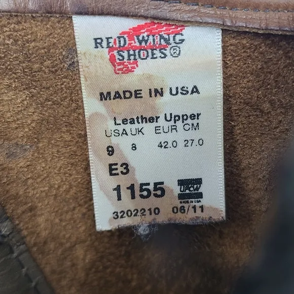 Red Wing Shoes Pecos Nailseat Boots 1155 Size 9EEE Triple Wide